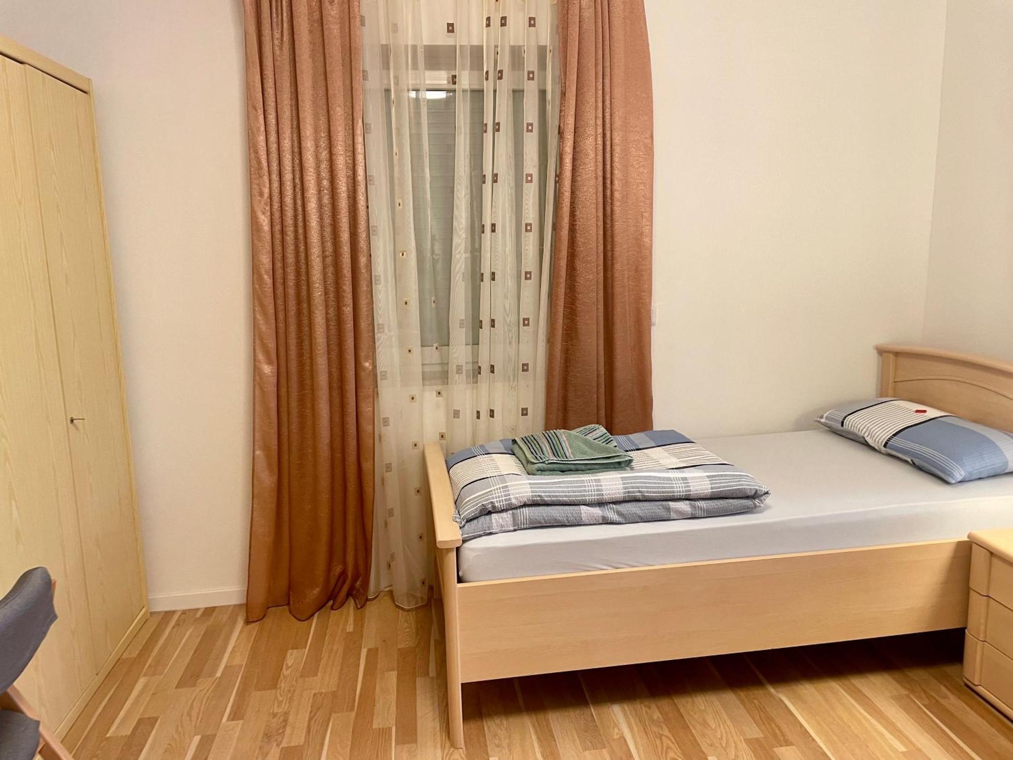 Casa Giulia 2 Zimmer Nahe Giessen, Kueche, Bad, Wlan, Parkplatz Krofdorf-Gleiberg Dış mekan fotoğraf