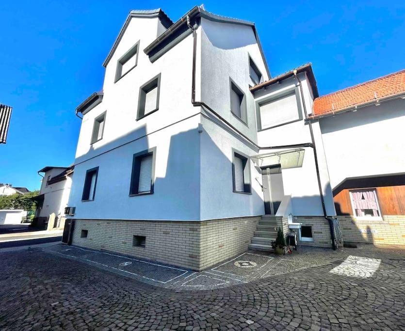 Casa Giulia 2 Zimmer Nahe Giessen, Kueche, Bad, Wlan, Parkplatz Krofdorf-Gleiberg Dış mekan fotoğraf