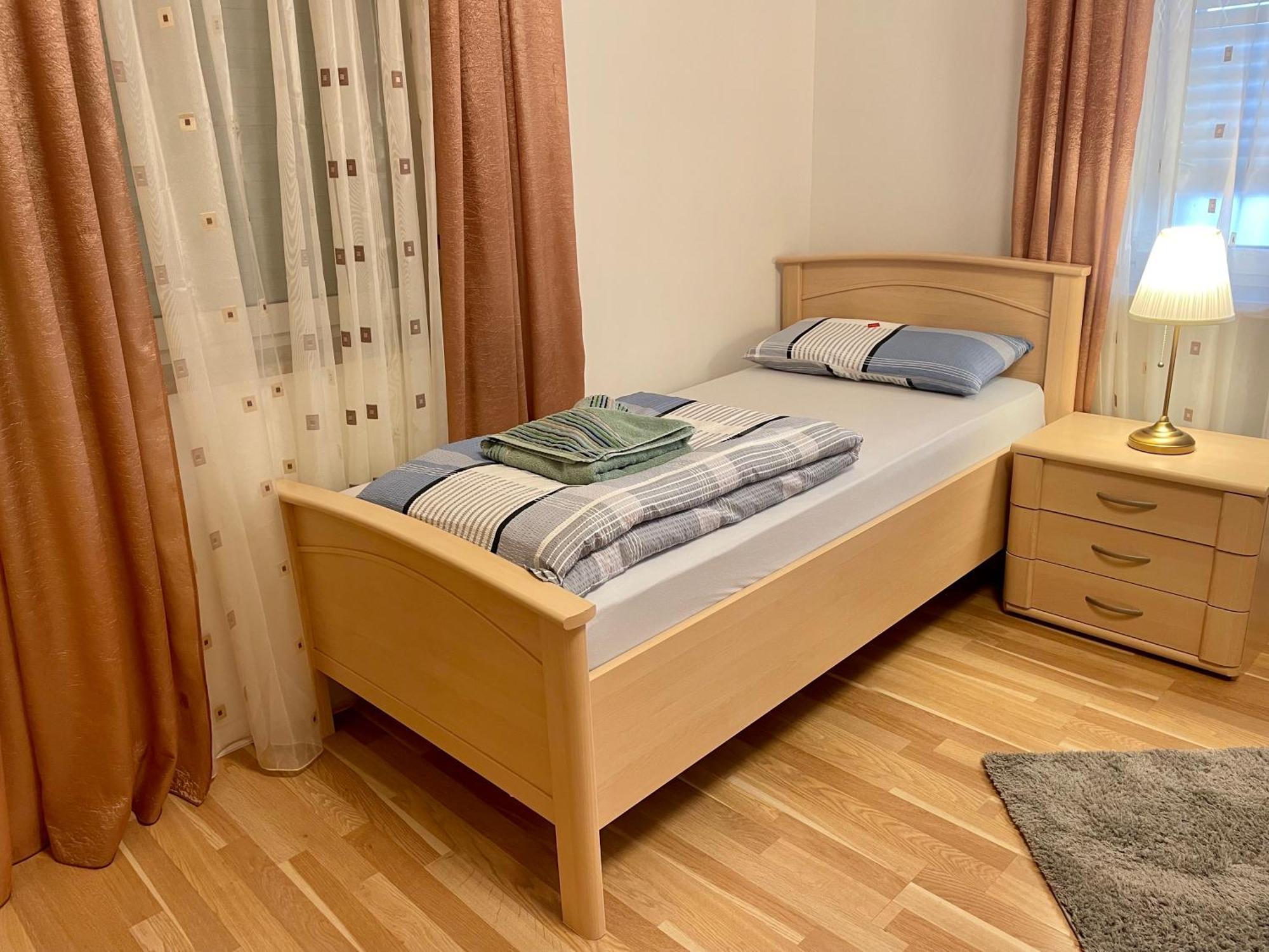Casa Giulia 2 Zimmer Nahe Giessen, Kueche, Bad, Wlan, Parkplatz Krofdorf-Gleiberg Dış mekan fotoğraf