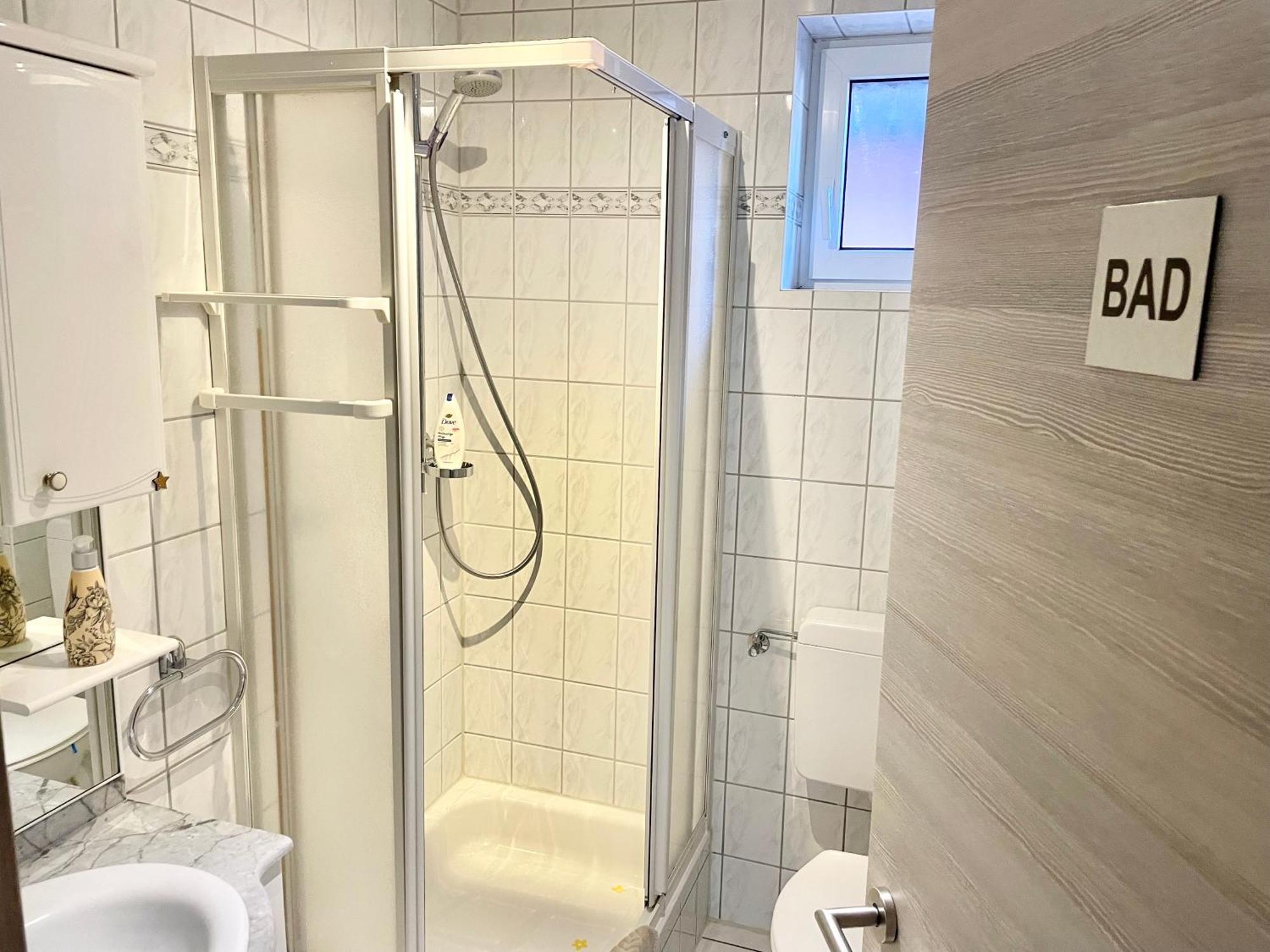 Casa Giulia 2 Zimmer Nahe Giessen, Kueche, Bad, Wlan, Parkplatz Krofdorf-Gleiberg Dış mekan fotoğraf